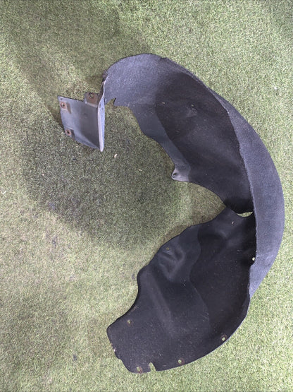 PARASASSI INT. PASSARUOTA POST. SX PER BMW SERIE 1 E81/E87 (07-11) RESTYLING