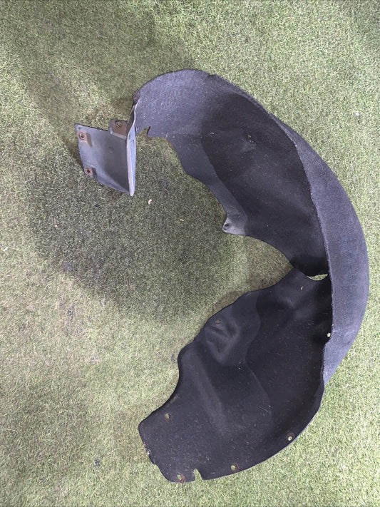 PARASASSI INT. PASSARUOTA POST. SX PER BMW SERIE 1 E81/E87 (07-11) RESTYLING