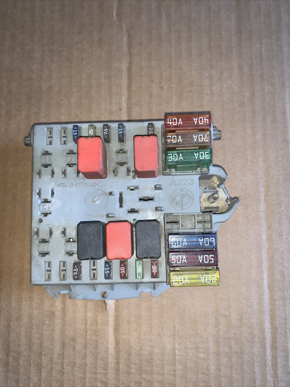 46778442 SCATOLA FUSIBILI PORTAFUSIBILI RELE FIAT PUNTO 1.2 2002