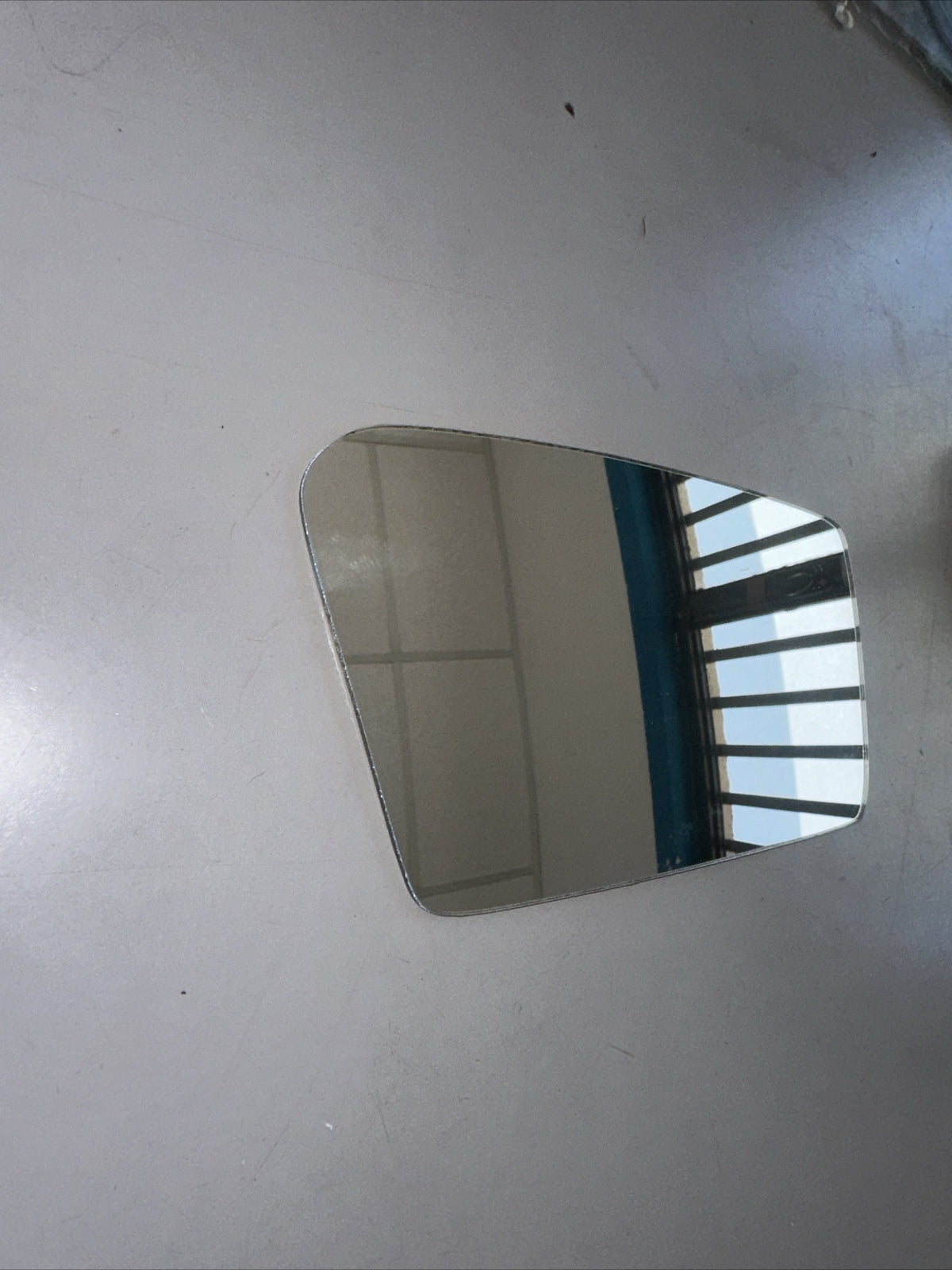 Peugeot 205 86 305 Vetro Ricambio per Specchietto Destro