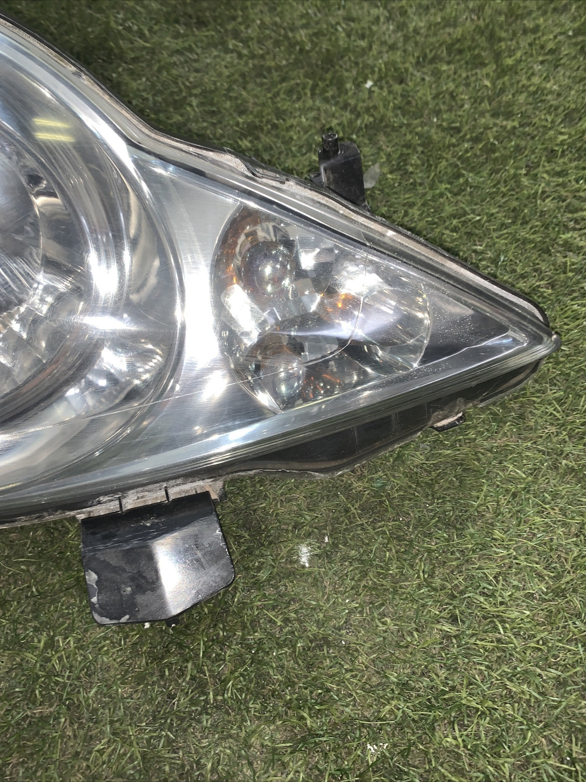 81110-0H030 FARO FANALE ANTERIORE DESTRO PEUGEOT 107