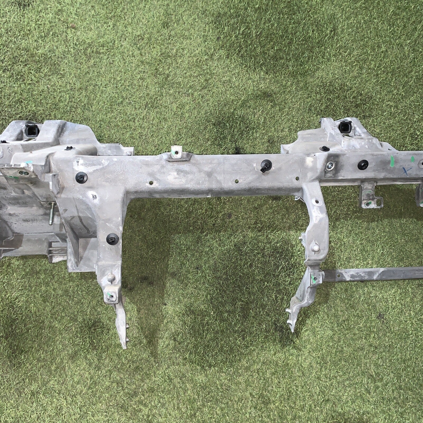 Traversa Supporto Cruscotto Alfa romeo Giulietta 50513918