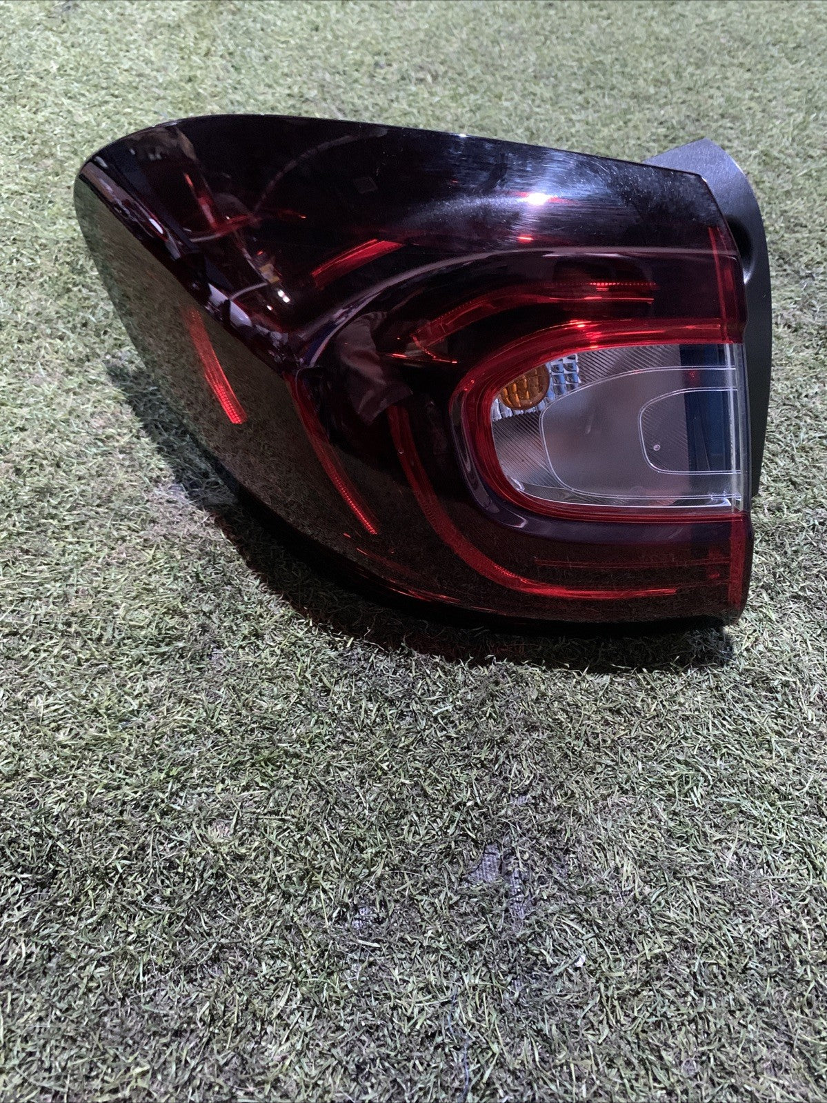 STOP FANALE POSTERIORE SINISTRO PER RENAULT Captur Serie 265557849R 2013 In Poi