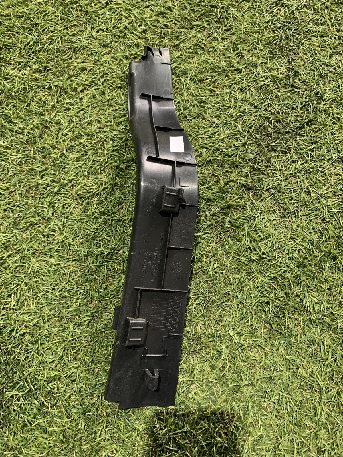 5H0868223B RIVESTIMENTO MONTANTE ANTERIORE INFERIORE SINISTRO VOLKSWAGEN GOLF 8