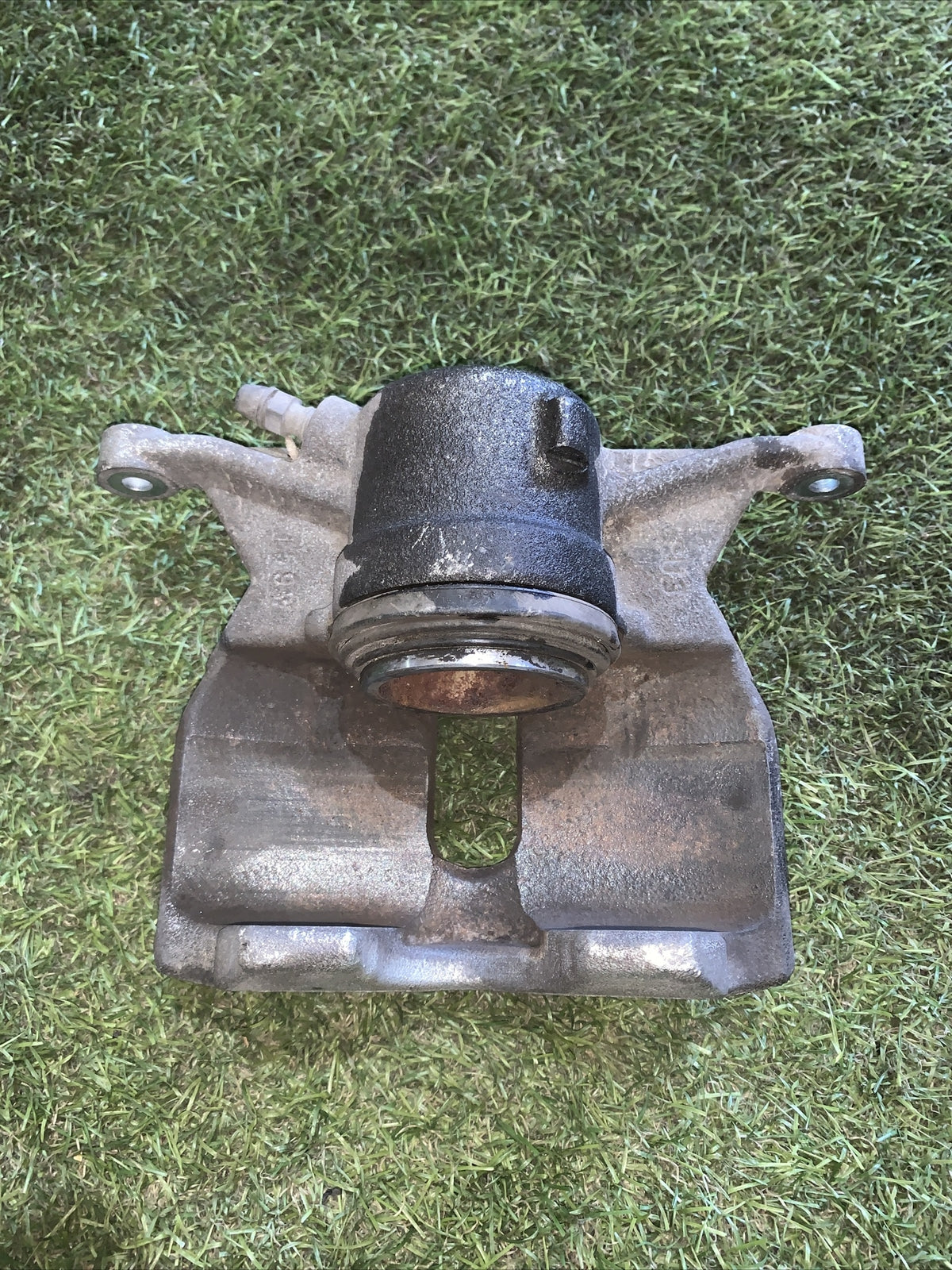 Pinza Freno Anteriore Sx Vw Tiguan 2019 6798/F