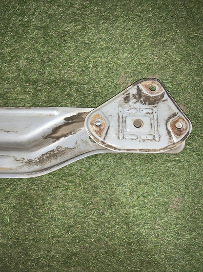 TRAVERSA PARAURTI POSTERIORE TOYOTA Aygo 1° Serie 1KRFE (0508) 1071452