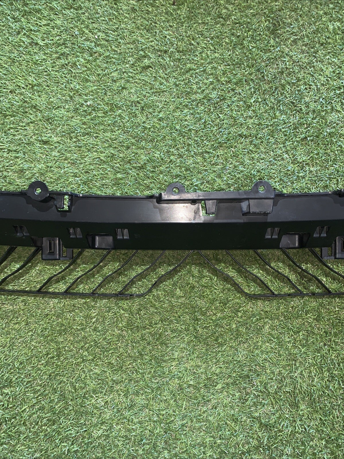 2GA807863A STAFFA SUPPORTO PARAURTI POST VOLKSWAGEN T-ROC