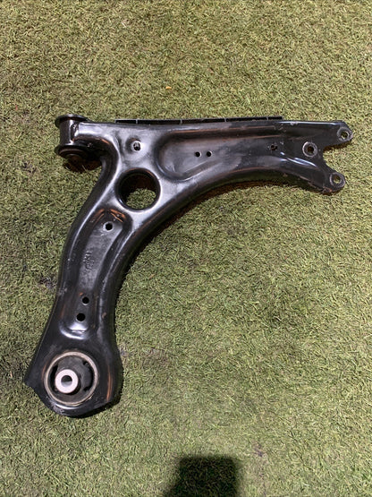 Braccio Oscillante Anteriore Destro Volkswagen T-Cross 1.0  Benzina 2Q0407152D