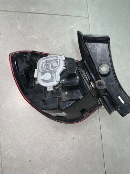 Fanale Stop Posteriore Destro DX ALFA ROMEO GIULIETTA  50513612 20410999 2