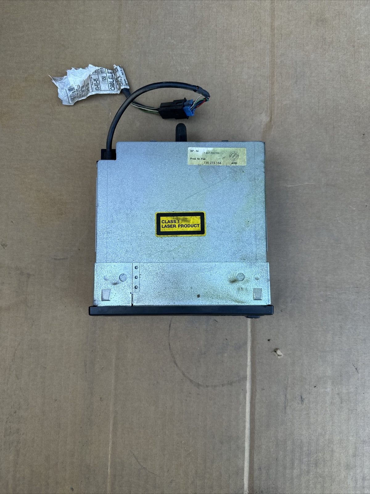 735273184 CARICATORE CD FIAT Croma 2° Serie 2400 Diesel (2005) RICAMBI US 524708