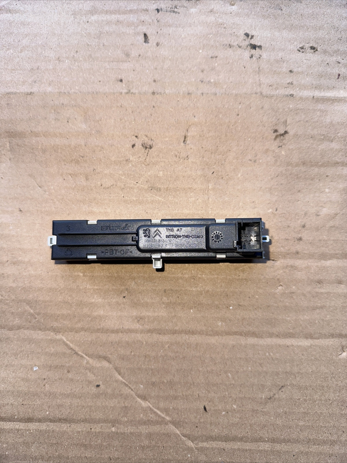 DISPLAY SEGNALATORE CINTURE PEUGEOT 207