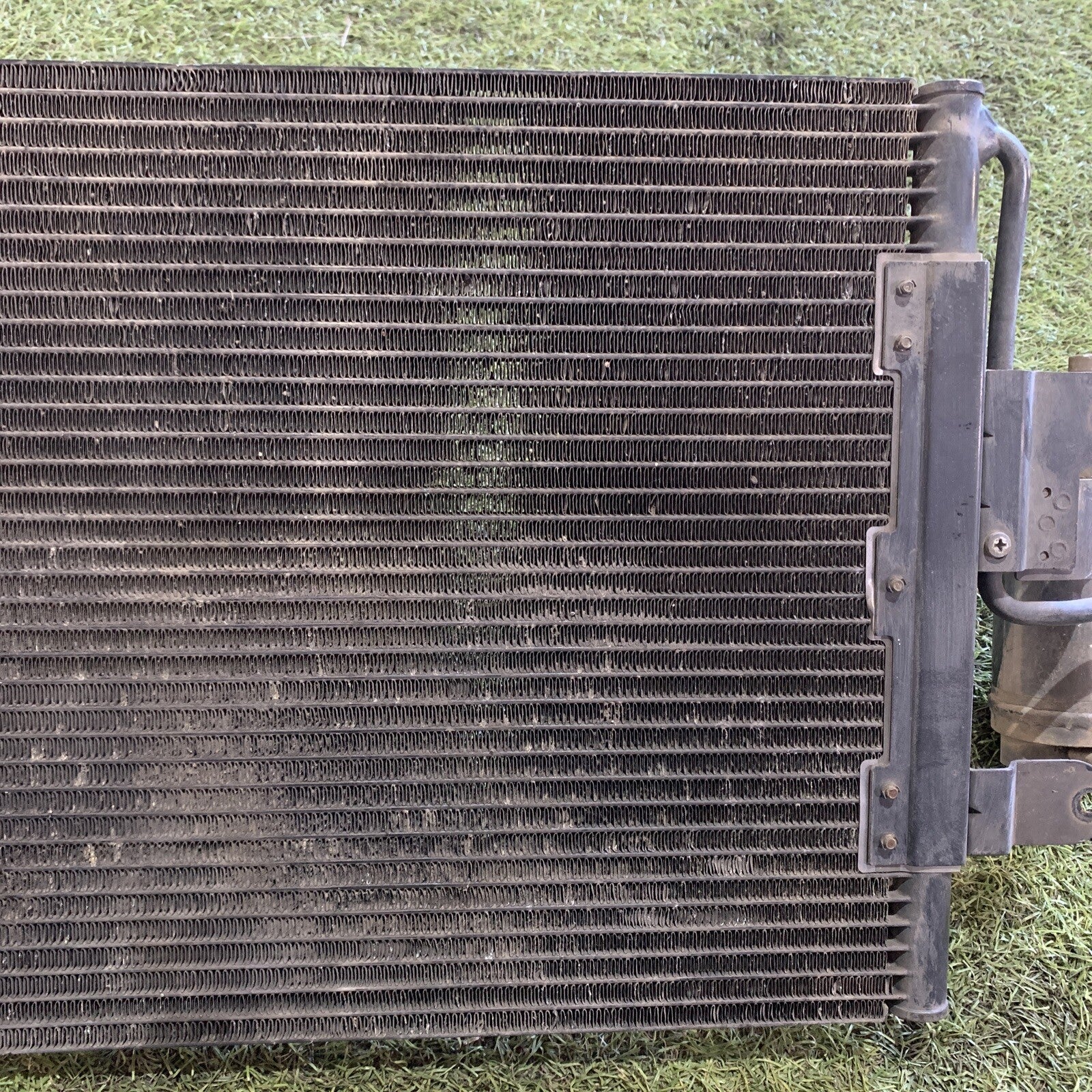 Radiatore aria condizionata condensatore VOLKSWAGEN GOLF 4,4825941, 1997/2004