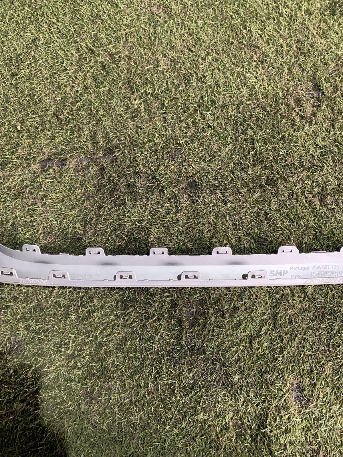 MODANATURA PARAURTI POSTERIORE PER VOLKSWAGEN T-Roc Serie 2GA807725 (17>)