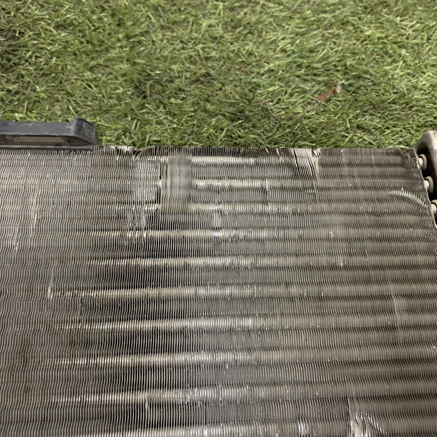 Radiatore Acqua 8K0121251R AUDI Q5 8R 2.0 TDI Quattro 125 KW 2009