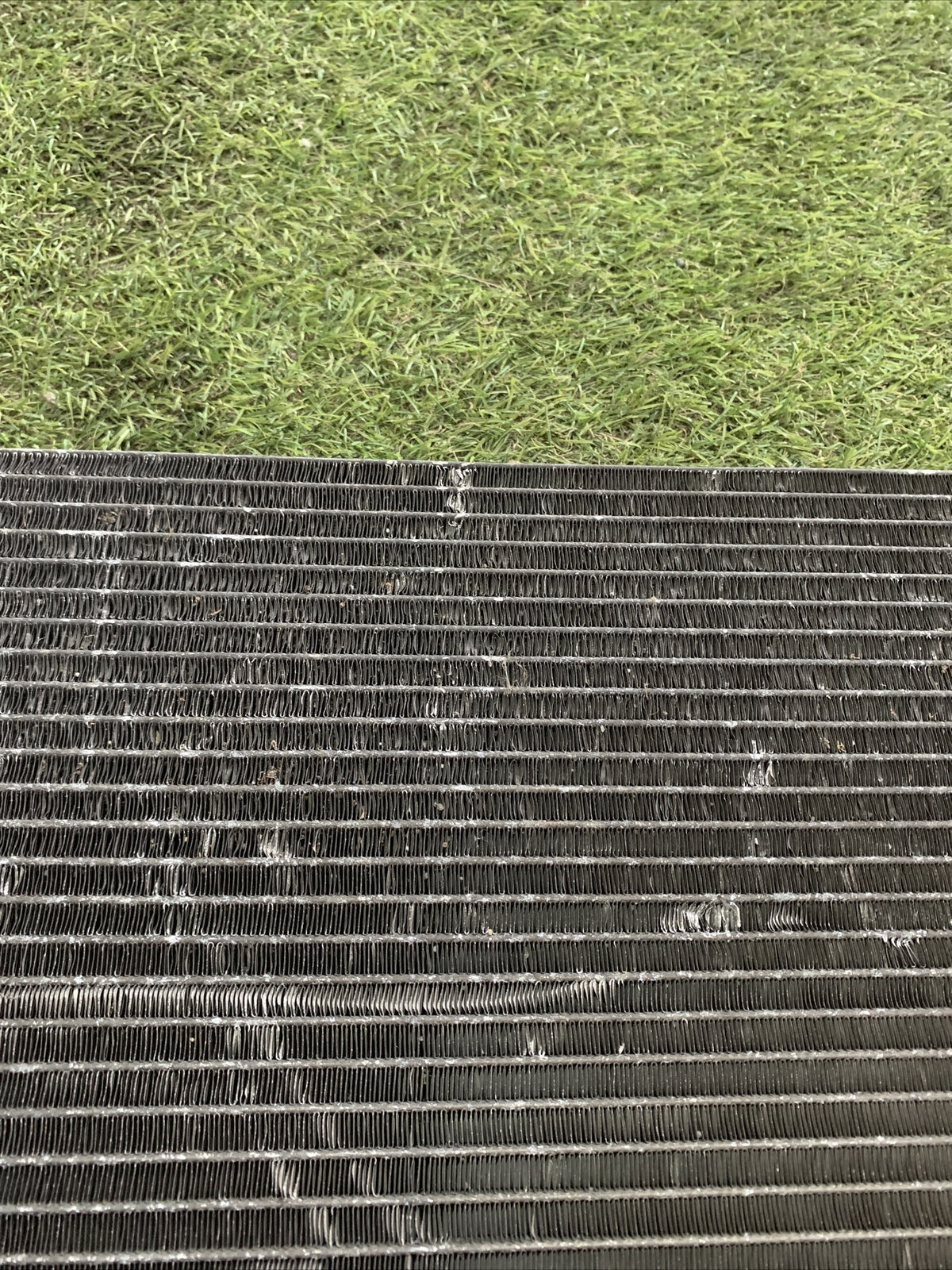 CONDENSATORE ARIA CONDIZIONATA FIAT GRANDE PUNTO 55700406 1.2 BENZINA