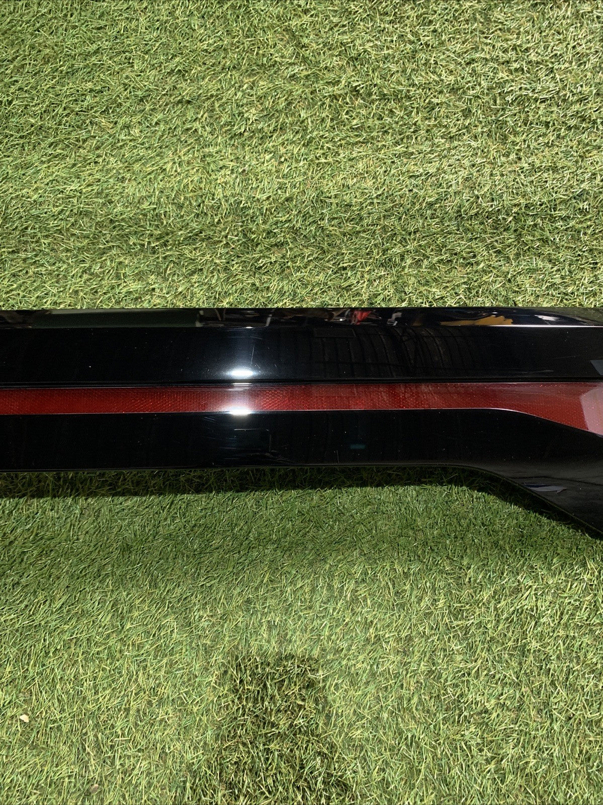 FANALE STOP CENTRALE PORTELLONE POSTERIORE  VOLKSWAGEN T-CROSS 2022 2GM827577J