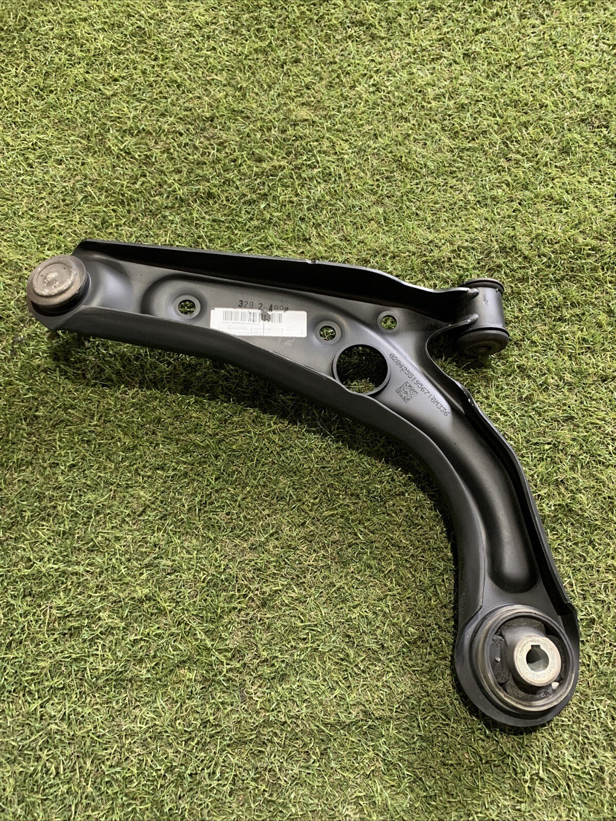 BRACCIO OSCILLANTE ANTERIORE DESTRO FIAT PANDA 3 SERIE DAL 2013 00520139590