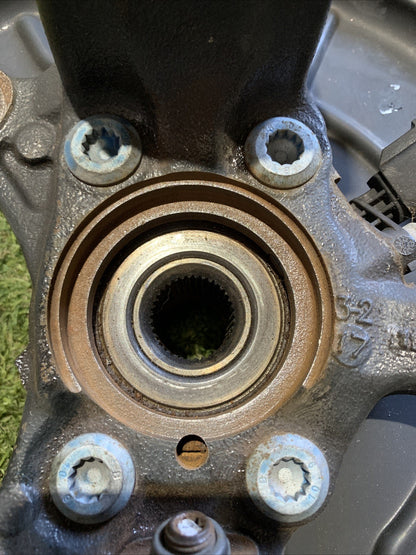 Mozzo Montante Fusello Anteriore Destro Audi Q3 8UB 2014-2018 2.0 Diesel