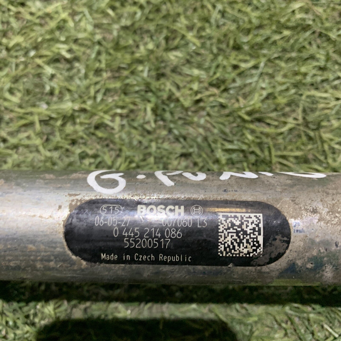 FLAUTO INIEZIONE GRANDE PUNTO OPEL CORSA  FIAT PANDA1.3 MJT0445214086 55200517(2