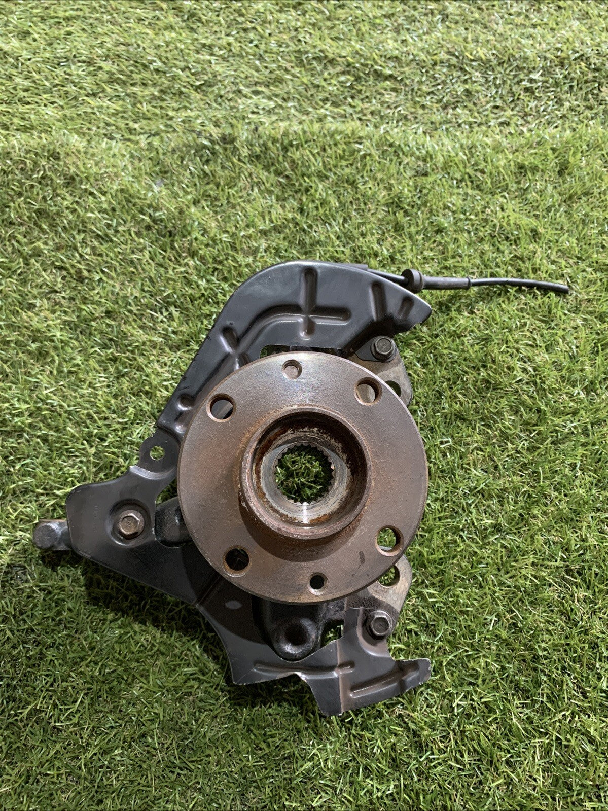 Mozzo Montante Fusello Anteriore Destro Lancia Ypsilon Dal 2011 1.3 Diesel