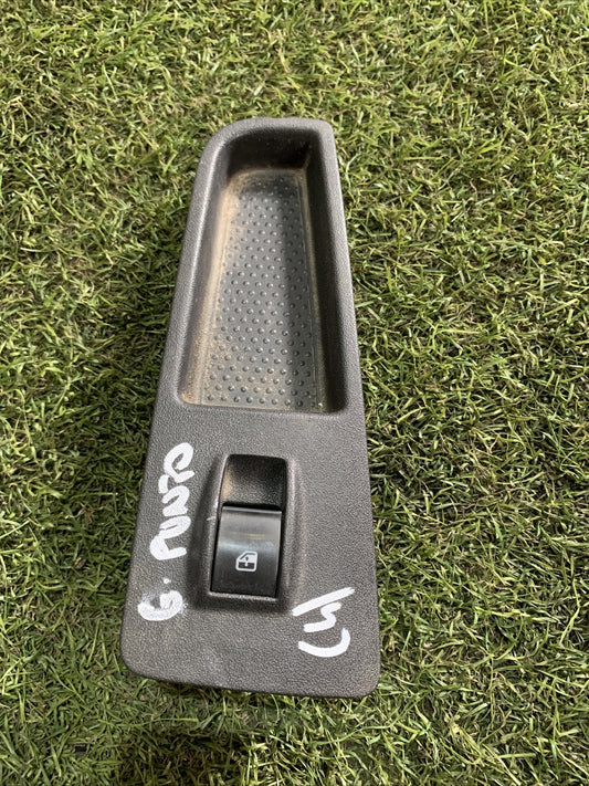 PULSANTIERA ALZACRISTALLO ANT DX FIAT GRANDE PUNTO (199) 2005 , 735380450 (4)