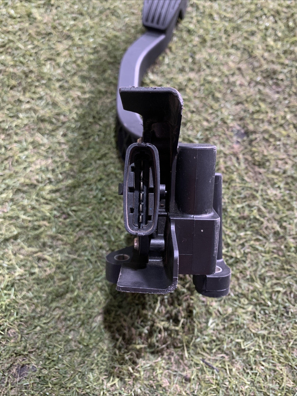 PEDALE ACCELERATORE PER LANCIA Musa 1° Serie 0280755053 - 517805550 (04>07)