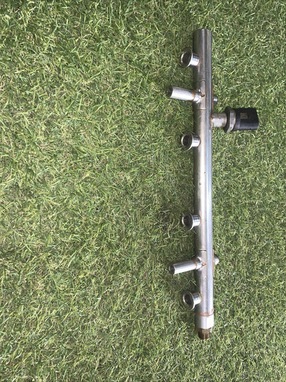 Flauto Iniettori Volkswagen Golf 7 2.0 Benzina 245 CV 06K133371AB