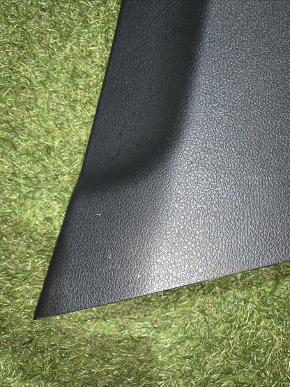 A1776900300 RIVESTIMENTO INTERNO MONTANTE CENTRALE SUPERIORE DX MERCEDES W177