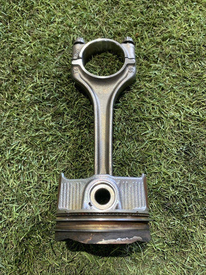 Pistone Motore Volkswagen Golf 8 1.0 Benzina No Turbo DLAB (2)