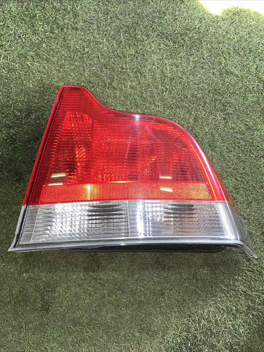 STOP FANALE POSTERIORE DESTRO VOLVO V60 1° Serie 8664080