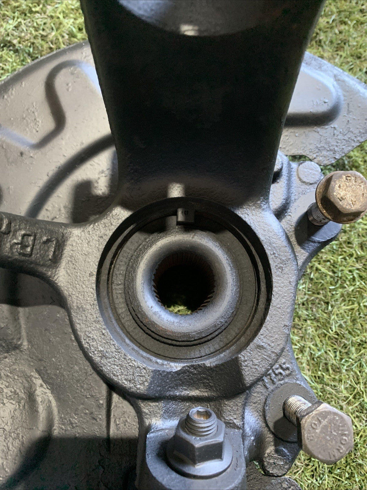 Mozzo Montante Fusello Anteriore Sinistro Volkswagen Polo 6R 2015 1.6 Diesel