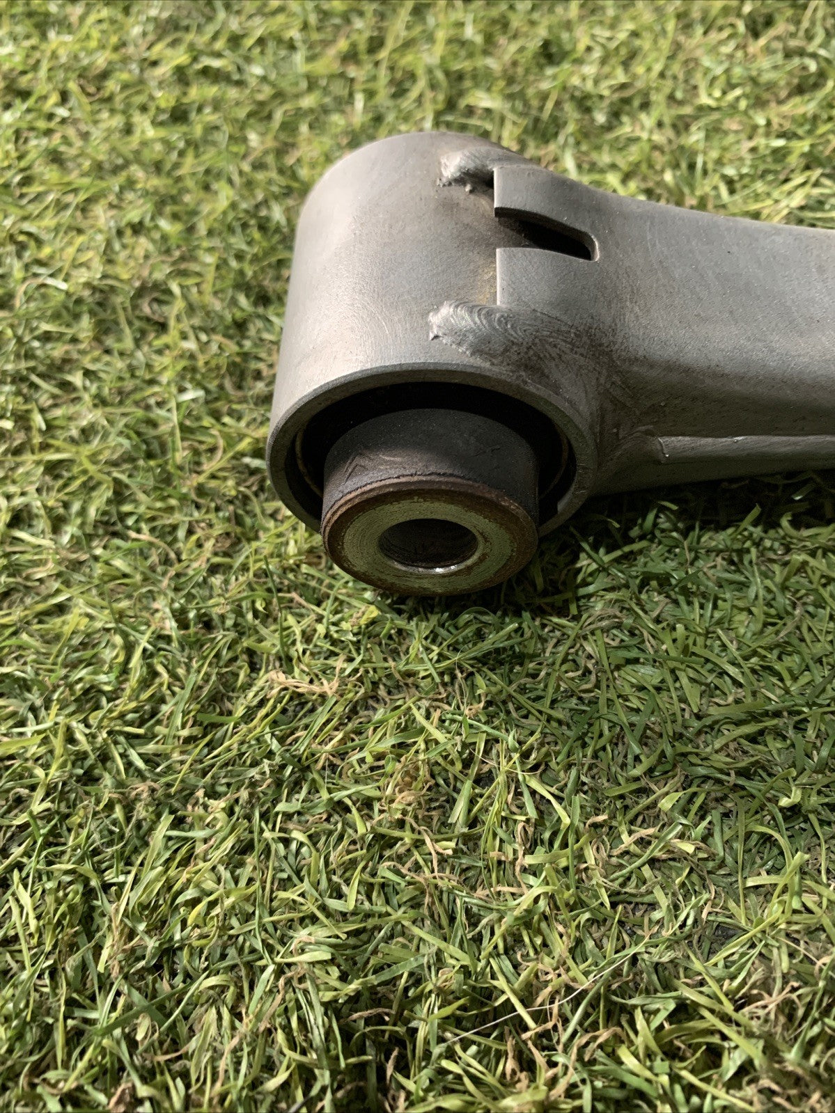 Braccio Oscillante Anteriore Destro Peugeot 2008 2020 9831682780