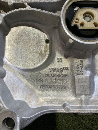 ASSALE CULLA MOTORE ANTERIORE AUDI Q3 (8UB-8UG)  7N0199369B  2016