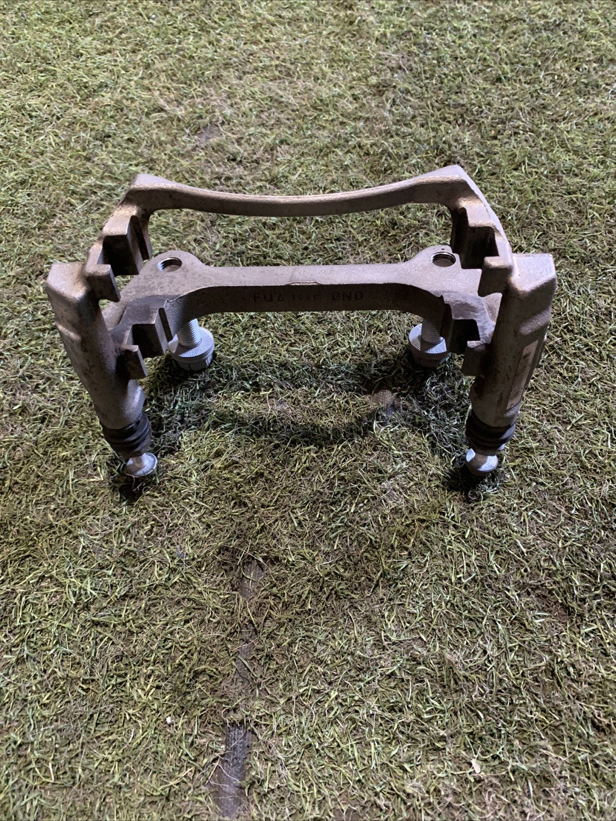 PORTA PINZA FRENO ANTERIORE DESTRO VOLKSWAGEN TIGUAN 2018 8V0615126A 1.4 BENZINA