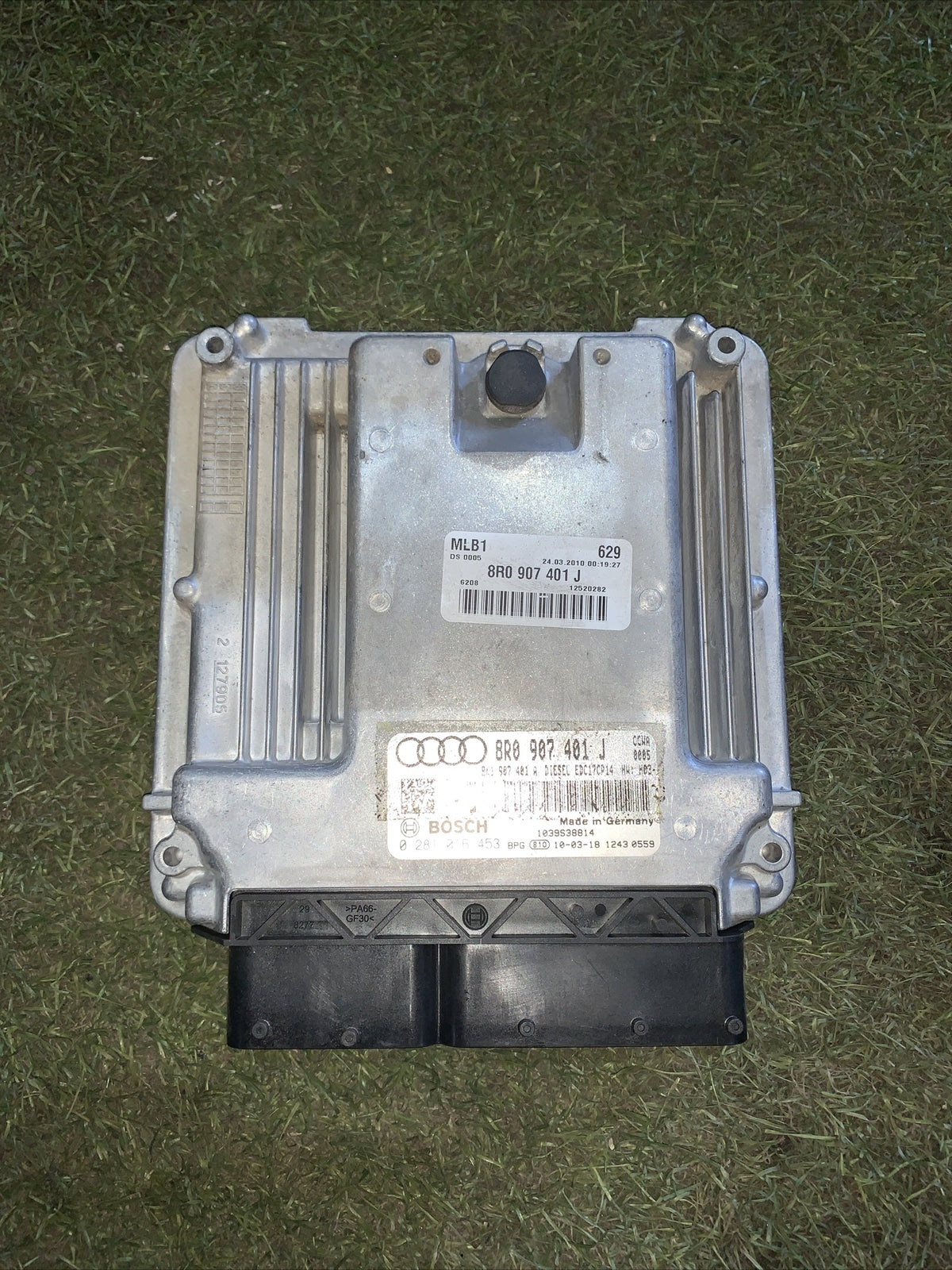 CENTRALINA MOTORE AUDÌ A4 2011 3.0 8R0907401J