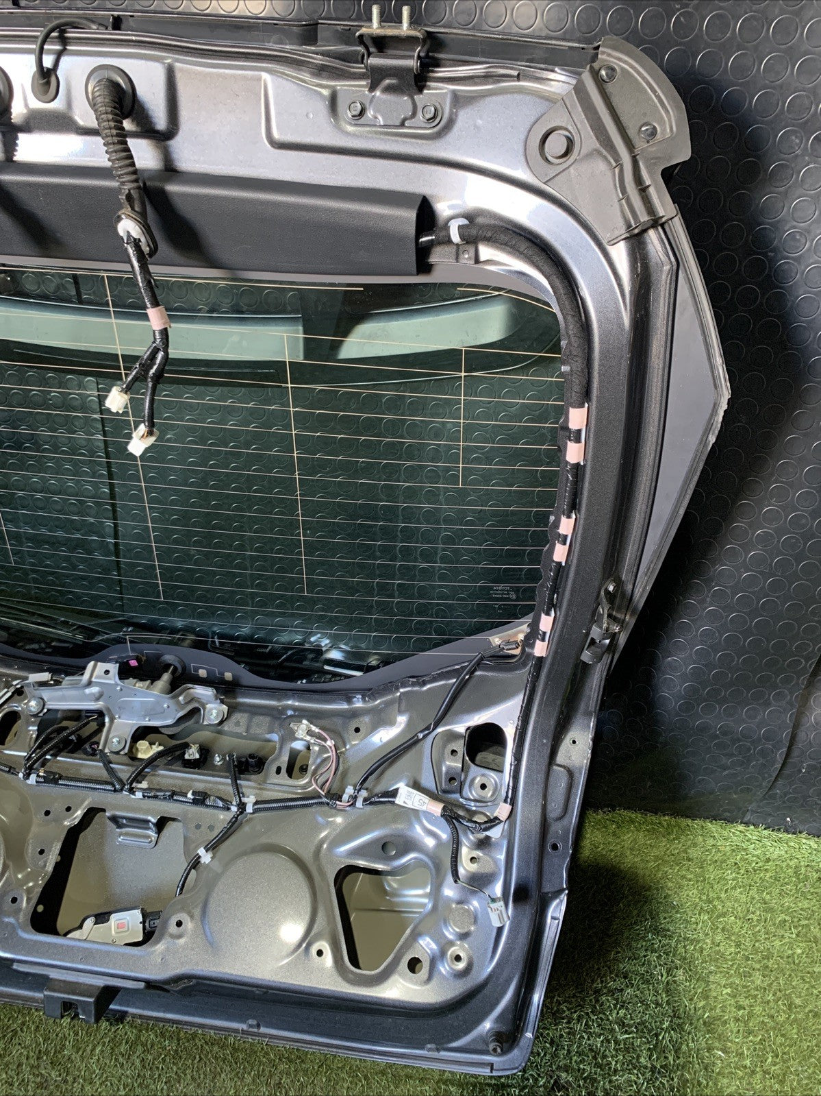 PORTELLONE COFANO BAULE POSTERIORE TOYOTA C-HR (16-23)