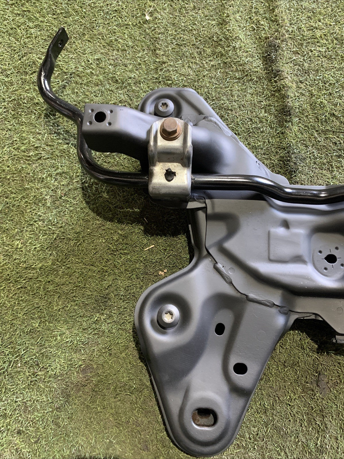 9807026780 CULLA MOTORE ASSALE ANTERIORE PEUGEOT 208 2012-2019 (2)