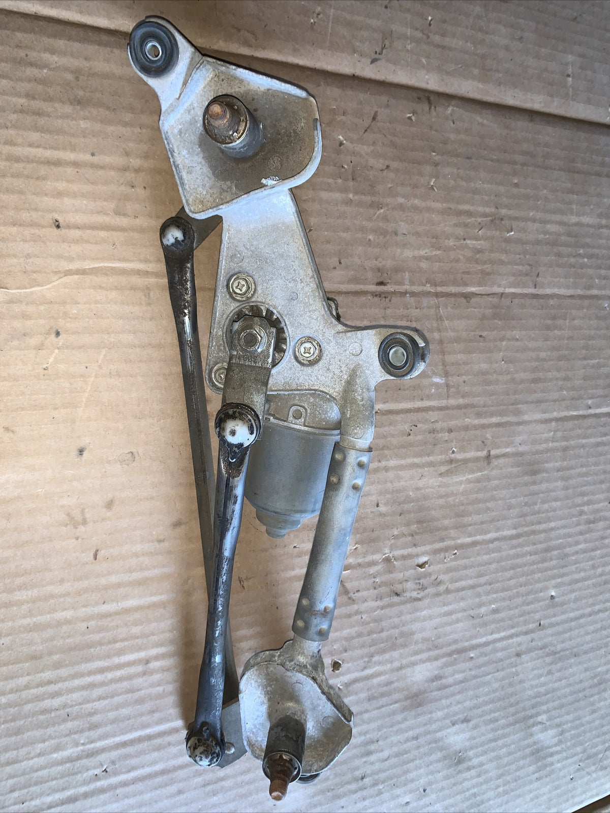 38110-81K00 MOTORINO ASTA TERGIPARABREZZA FIAT SEDICI 1.6 88KW 5P B 5M (2010) RI