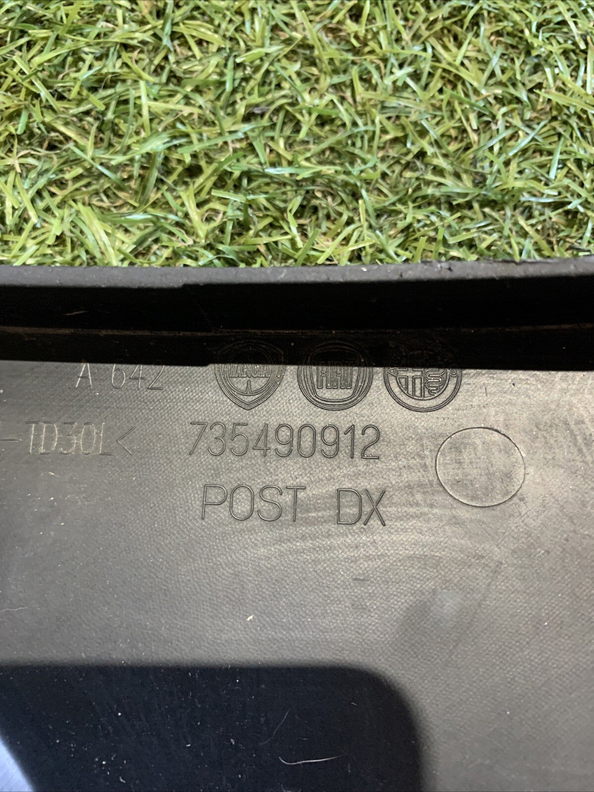 Modanatura Parafango Posteriore Destro Fiat Panda 3 Serie 735490912 (2)