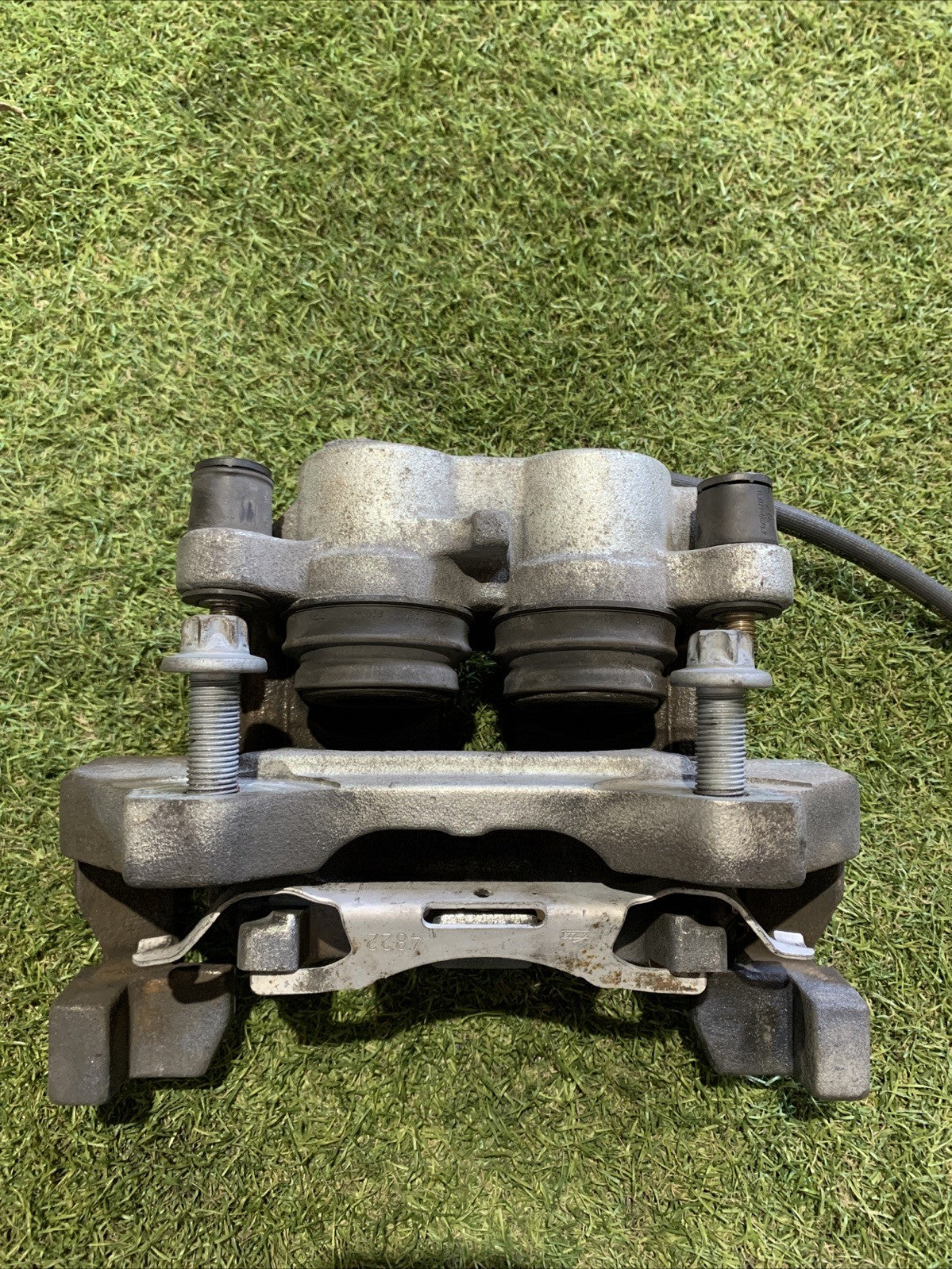 Pinza Freno Anteriore Sinistra Maserati Levante 6700398480