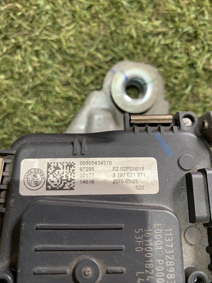 Motorino Tergicristalli Anteriore Alfa Romeo Giulia ( 2017 ) cod : 00505434570