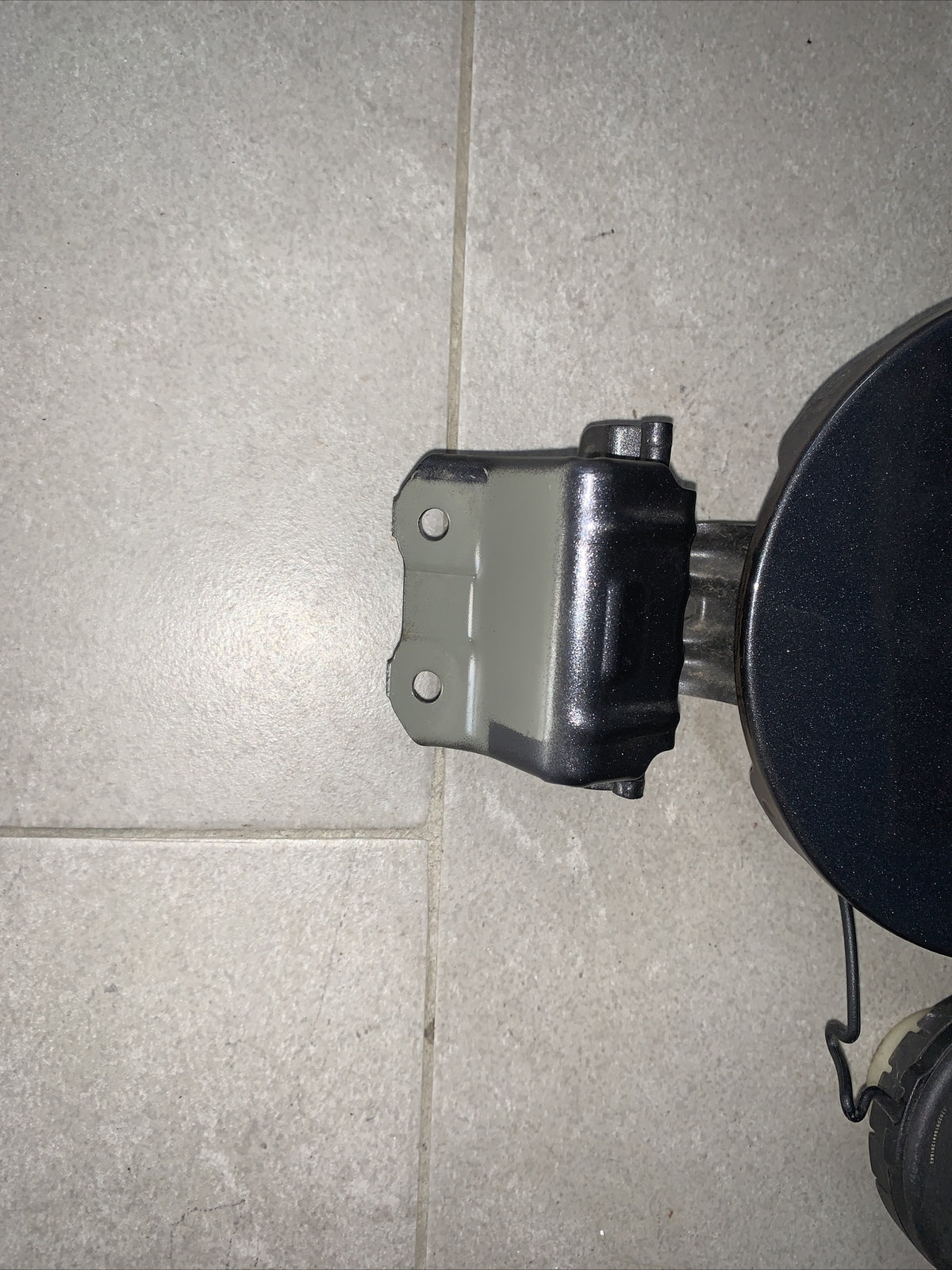 SPORTELLINO TAPPO SPORTELLO SERBATOIO TOYOTA YARIS 1.5 B HYBRID 2018