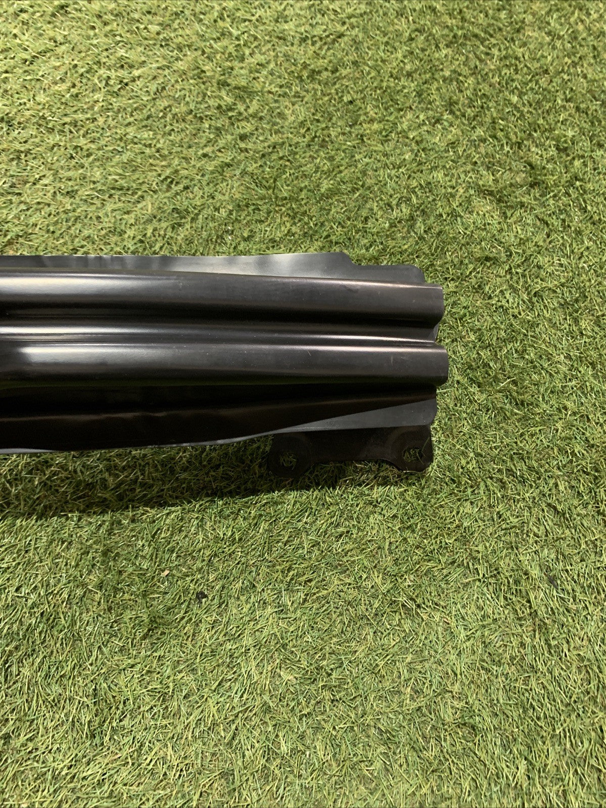 TRAVERSA PARAURTI POSTERIORE PER VOLKSWAGEN Golf 6 Berlina 5K0807305A (08>12)
