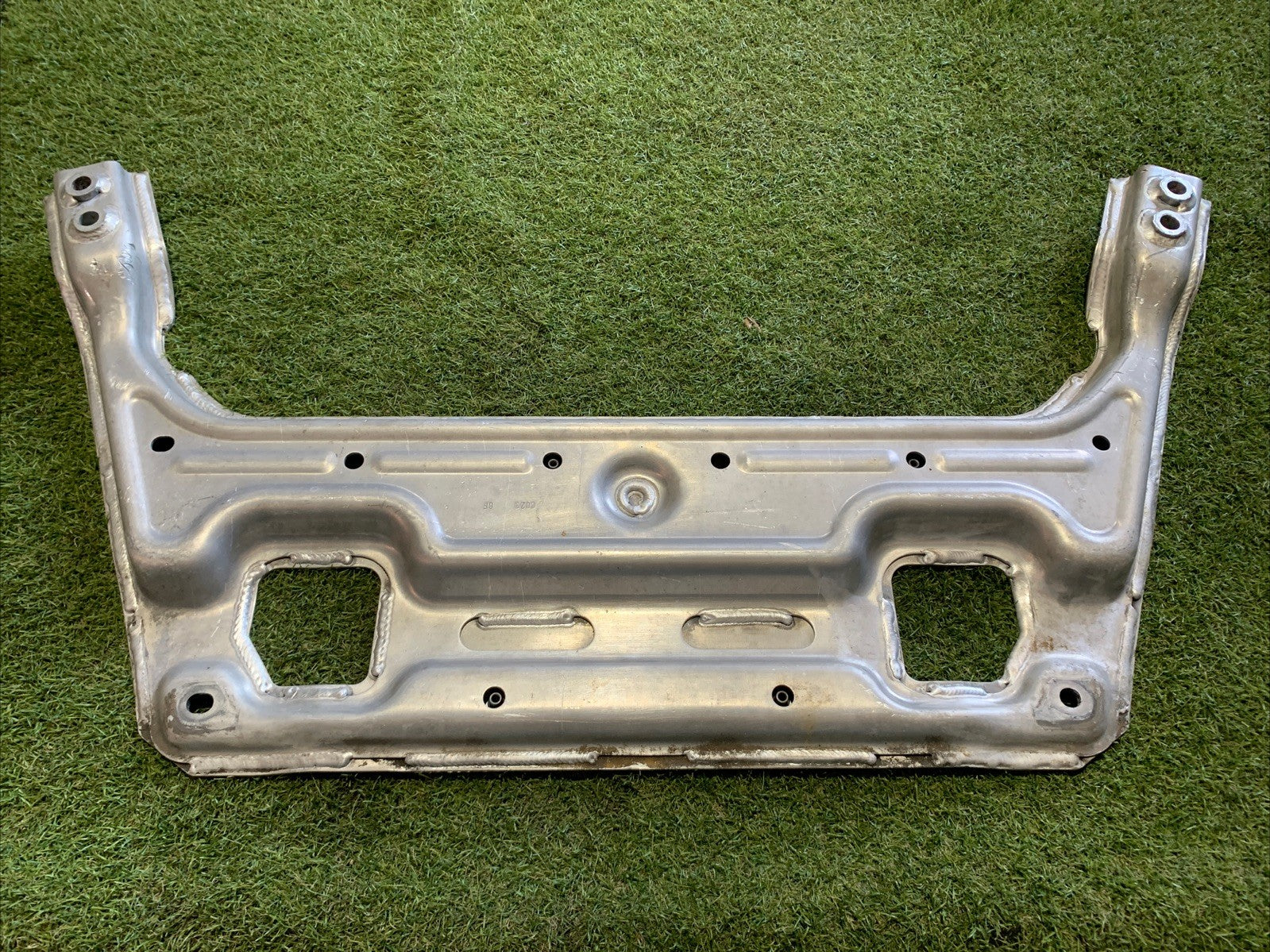 Rinforzo Assale Anteriore Maserati Levante 670031978