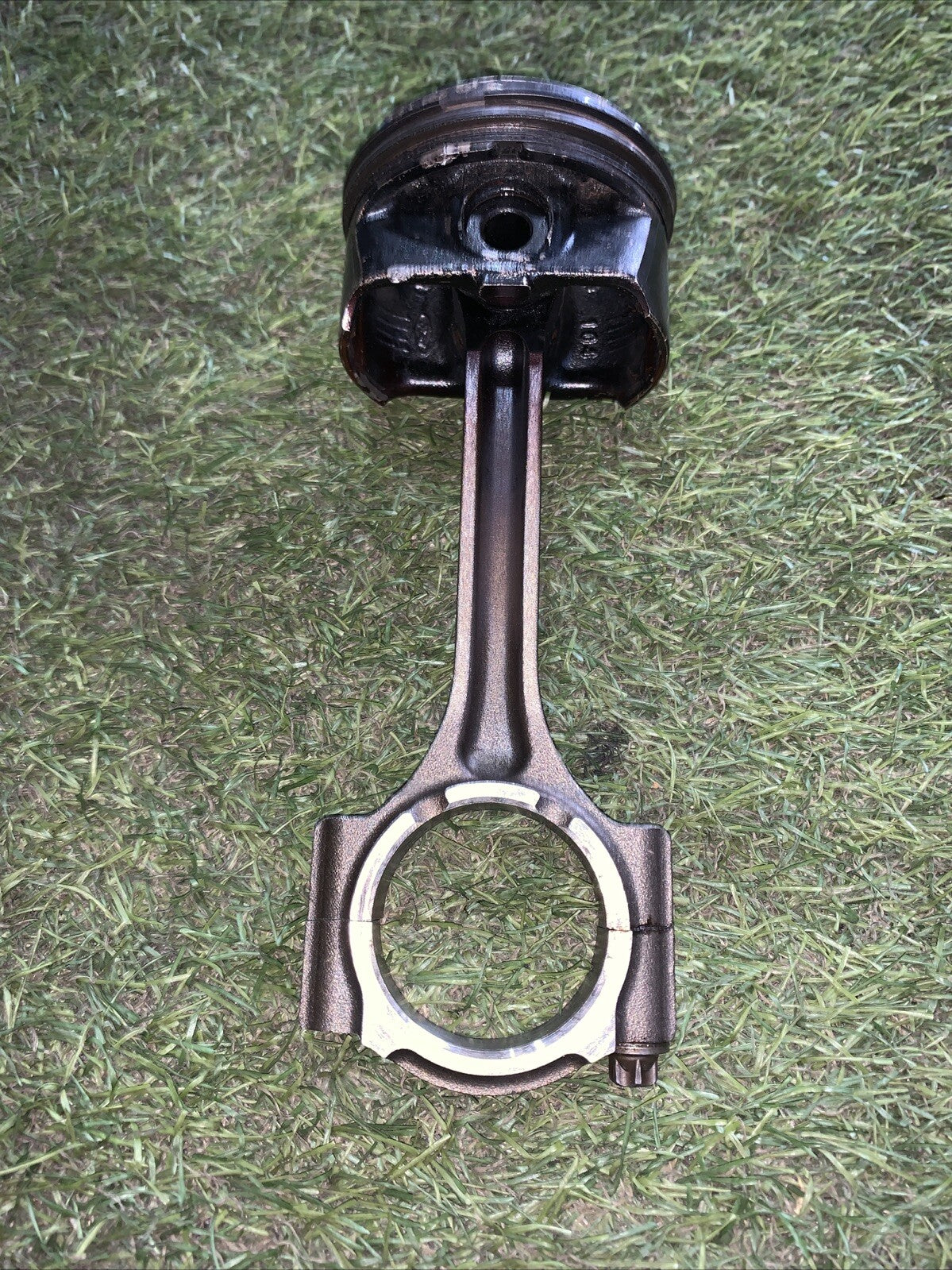 Pistone Motore Ford Fiesta 2019 1.0 Benzina Aspirato (2)