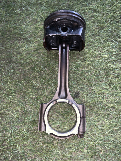 Pistone Motore Ford Fiesta 2019 1.0 Benzina Aspirato (2)