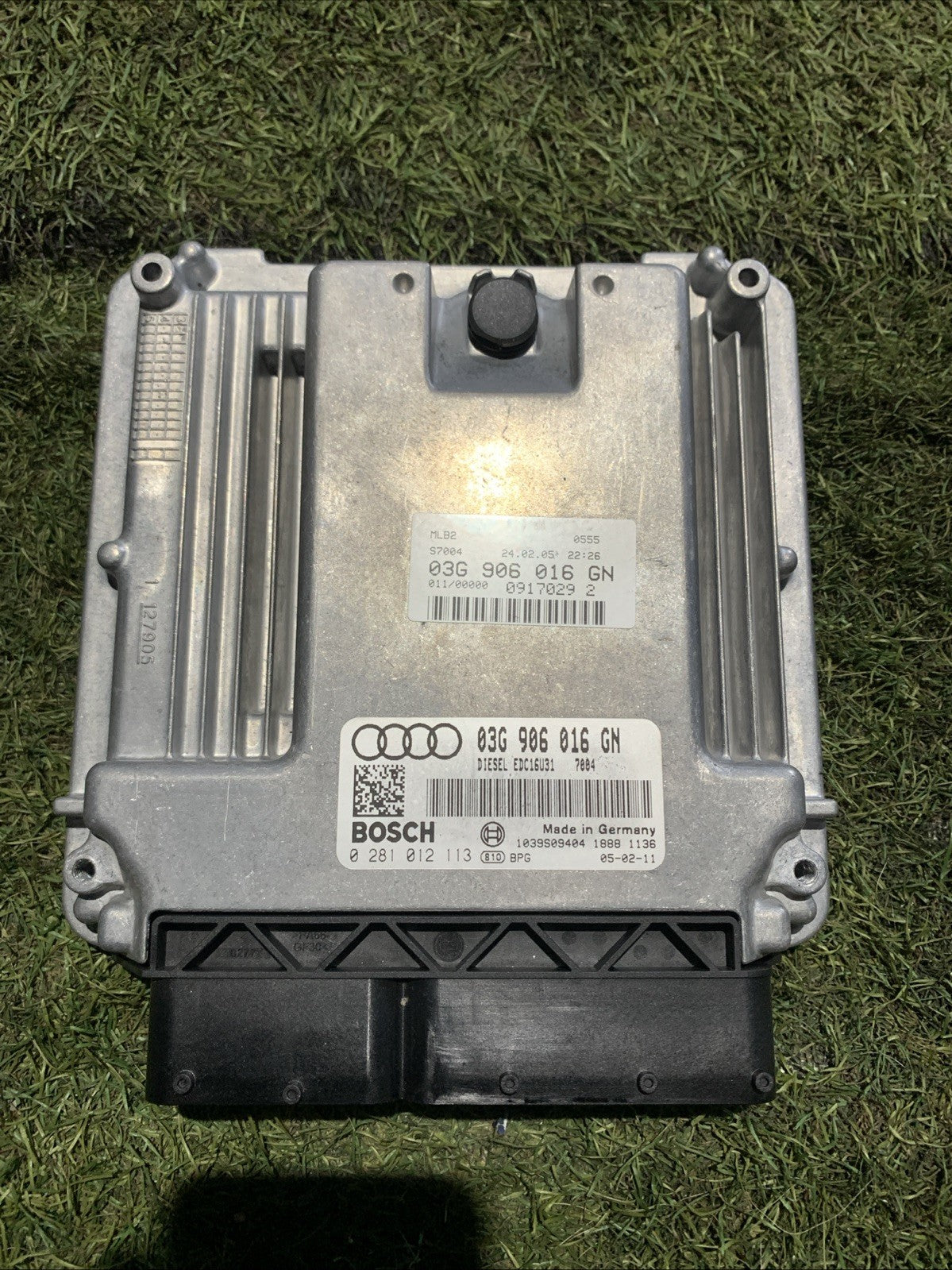 CENTRALINA MOTORE AUDI A4 (B7)(2004-2008) 2.0 DIESEL 03G906016GN - 0281012113