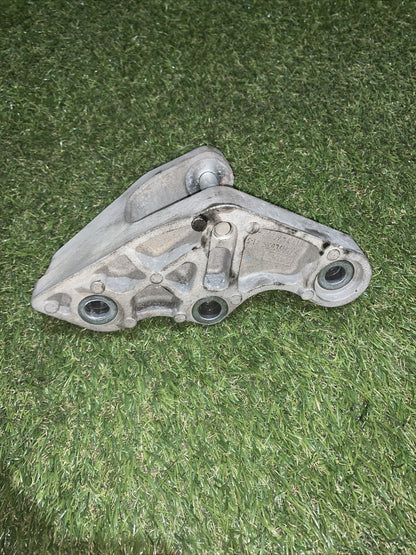 FORD FIESTA MK7 1.0 Staffa di montaggio cambio H1BG-6P082-AE  2019