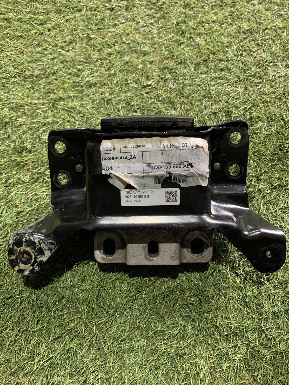 SUPPORTO MOTORE PER VOLKSWAGEN T-Roc Serie 5Q0199555BG Diesel 1600 (17>)