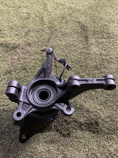 Mozzo Montante Fusello Anteriore Sinistro Hyundai I10 2017-2019 1.0 Benzina 